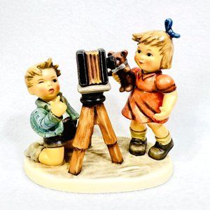 Goebel Hummel #2132 "Camera Ready" 25th Anniversary Edition TMK8